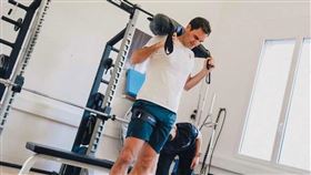 ▲費德勒（Roger Federer）積極復健。（圖／翻攝自費德勒臉書）