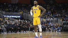 ▲「詹皇」詹姆斯（LeBron James）上季場均可攻下30.3分。（圖／美聯社／達志影像）