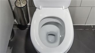 女遊客跌糞坑「深及腰」忍臭3小時才脫困