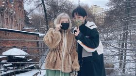 吳青峰與歐若拉/環球音樂提供