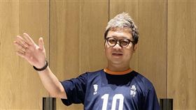 納豆曬出主持名牌鑰匙圈。（圖／翻攝自納豆IG）