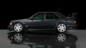 ▲賓士190E 2.5-16 Evolution II。（圖／翻攝Bringatrailer網站）