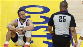 ▲柯瑞（Stephen Curry）三分線外打鐵。（圖／美聯社／達志影像）