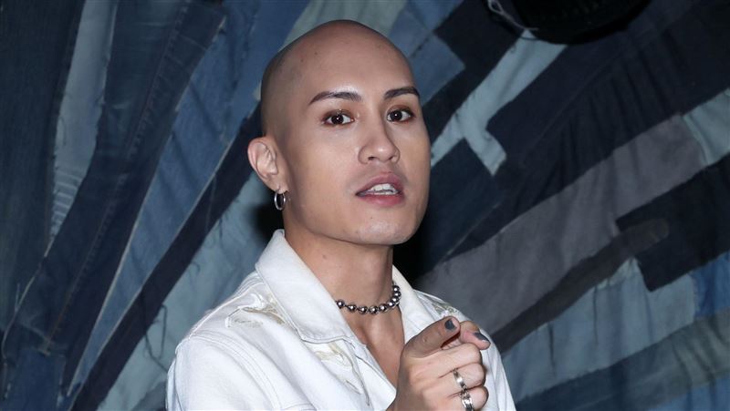 不藏了　黃宣光頭驚曝「神秘作用」