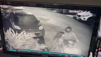 台中國二女遭怪男尾隨　先撞後踹攻擊