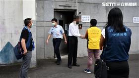 北市匠品公司負責人李明源因欠稅被送往台北看守所管收。（圖／翻攝畫面）