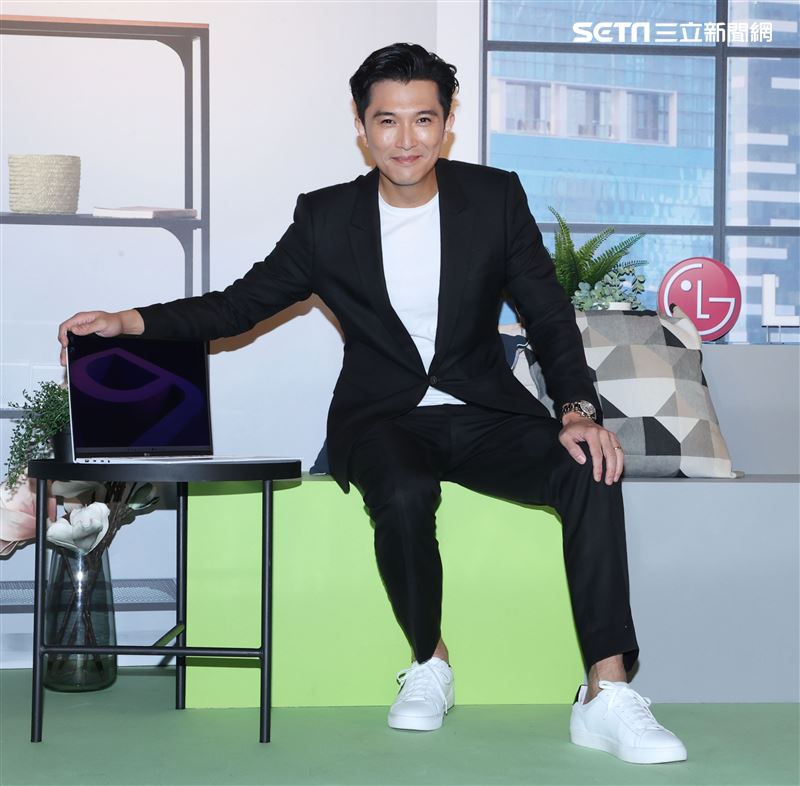 邱澤出席筆電活動婚後工作忙碌。（記者邱榮吉/攝影）