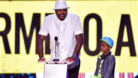 ▲安東尼（Carmelo Anthony）和兒子基楊（Kiyan Anthony）。（圖／美聯社／達志影像）