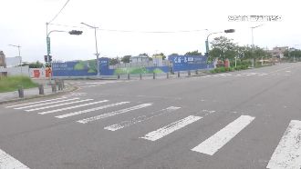 女騎士摔車！當事人寫「狗」警方挨轟