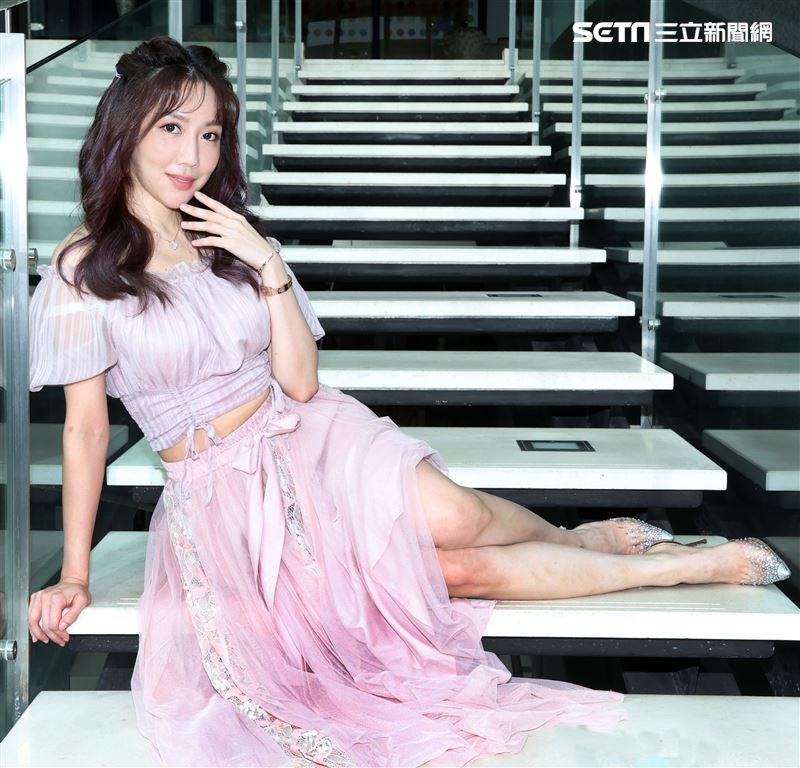 珍琳三立新聞網專訪。（記者邱榮吉/攝影）