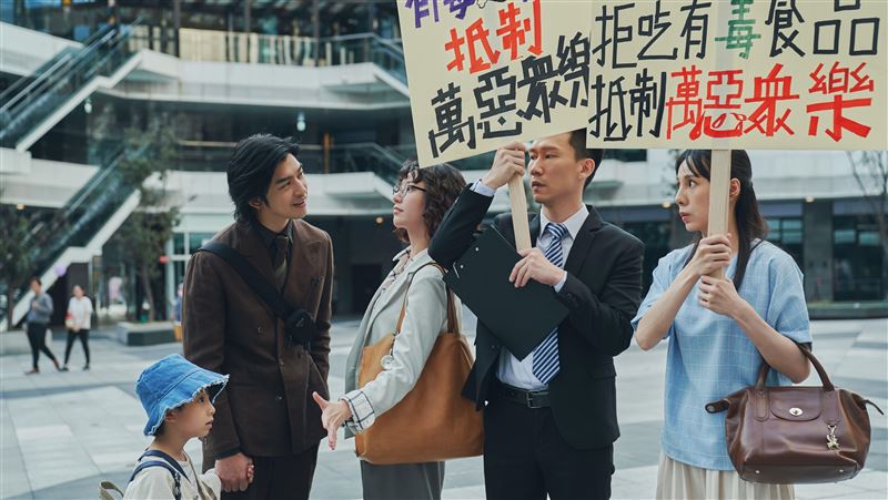 金鐘視帝被法律界驅逐　遭轟無良黑心