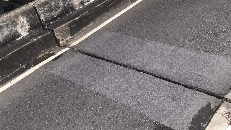 他手機噴飛找沒有　位置曝光震驚千人