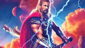 《雷神索爾：愛與雷霆》（圖／迪士尼提供）