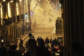 ▲厄瓜多原住民13日發起無限期的反政府抗議活動。（圖／美聯社／達志影像）