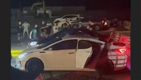 朱九兒挺友助陣，現場疑似開槍。（圖／翻攝畫面）