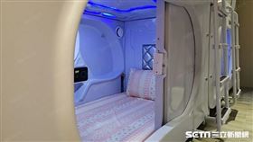 橙舍青旅,太空艙。（圖／翁崇耀提供）