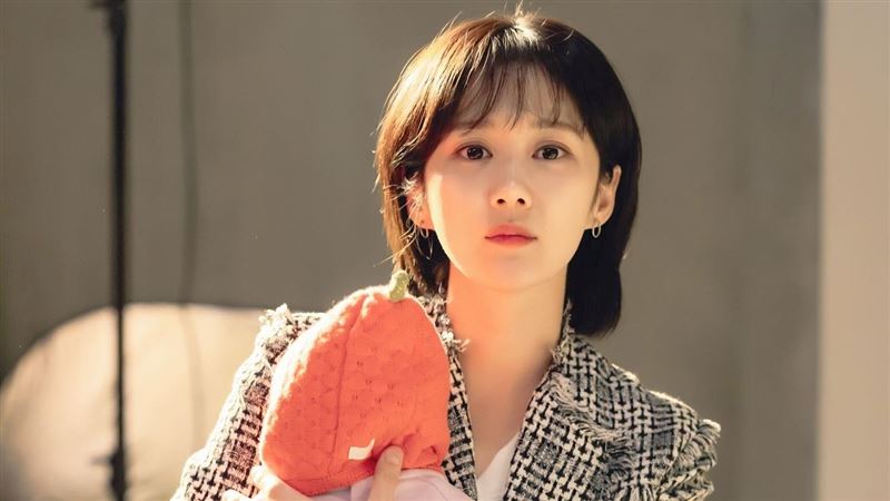 才宣布結婚喜訊　女神作品不婚求子