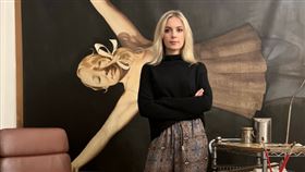 Anna Weyant
https://mobile.twitter.com/Gagosian/status/1522551535888211969/photo/1