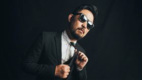 陳乃榮 八十八顆芭樂籽主唱阿強 21號漫畫店