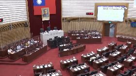 文 邁赴臨時會1200