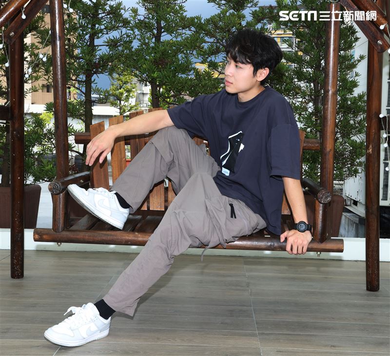 顏佑庭三立新聞網專訪。（記者邱榮吉/攝影）