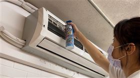 486先生提醒，冷氣濾網應定期清潔避免進出風受阻 影響冷氣運轉。（圖／486團購提供）