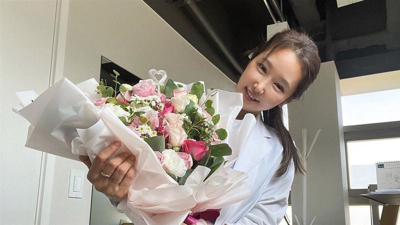 才曝離婚2次！牙醫女網紅宣布三婚