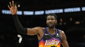 ▲太陽隊艾頓（DeAndre Ayton）。（圖／美聯社／達志影像）