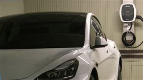 防充電樁亂象！台電推「專設一戶」供電