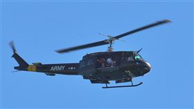 一架觀光直升機今天墜毀在美國西維吉尼亞州一條公路上，機上6人喪生。（示意圖／翻攝自pixabay）