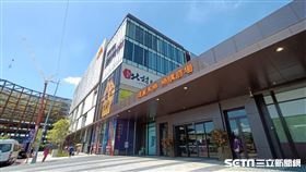 達麗樂購廣場。（圖／記者陳韋帆攝影）