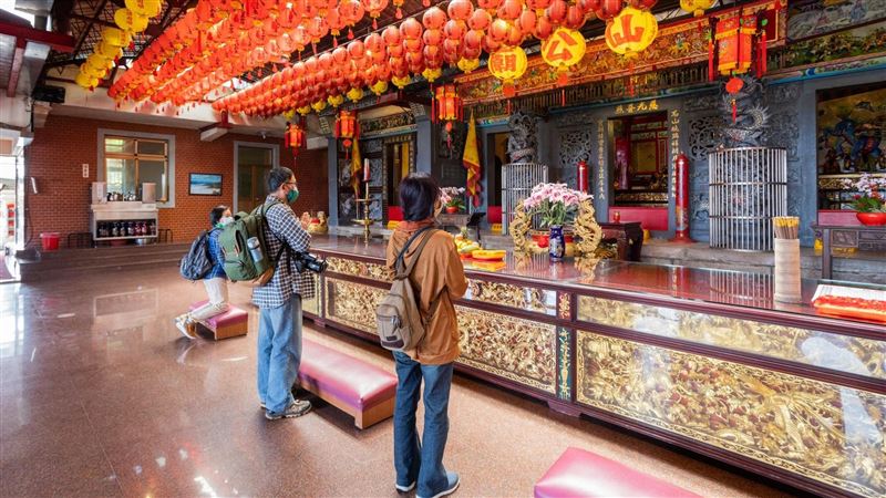 戀何仙姑不成嫉妒？情侶能拜呂洞賓？