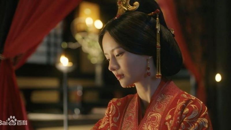 三國6美女太慘！一位被劉備當肉吃了