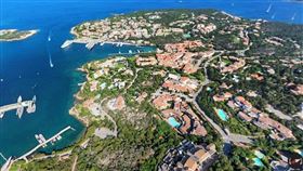 義大利薩丁尼亞島（Sardegna），超級豪宅莊園，中國女富豪8000萬歐元、台幣25億一次付清 (圖／翻攝自GOOGLE MAP)