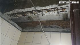 苦等16年、天花板崩塌！蘆洲海砂屋一條街都更首案簽約了。（圖／新北住都中心提供）