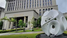 台灣民政府吸金案主嫌死亡　共犯妻遭重判刑19年，桃園地院，桃園地方法院（圖／翻攝自Google Maps）