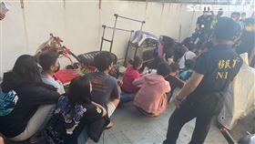 印尼的家(圖/翻攝畫面)