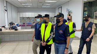 孩子床鋪下發現「鉅款」　媽大義滅親