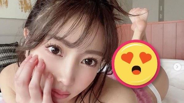 女星自拍「下半身沒穿」畫面辣翻了