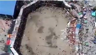 哥倫比亞鬥牛場看台塌　4死30重傷