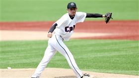 南華大學火球男曾品洋飆出本屆測試會最速火球。（圖／中職提供）