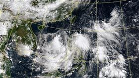 南海熱帶擾動漸漸發展。（圖／翻攝自氣象局）