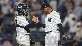 ▲阿布瑞尤（Albert Abreu）後援2.1局無失分拿下本季首勝。（圖／路透社／達志影像）