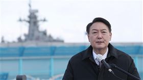 南韓新總統遭控「迷信巫蠱」小12歲嫩妻被爆：酒店女公關（圖／翻攝自윤석열、김건희臉書）尹錫悅、金建熙