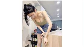 E奶女神意外捲入感情糾紛　網友歪樓大讚『太性感！』