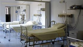 醫院、病房、病床／pixabay