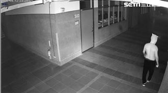 絲襪套頭裸上身！大叔闖校園竊7萬元