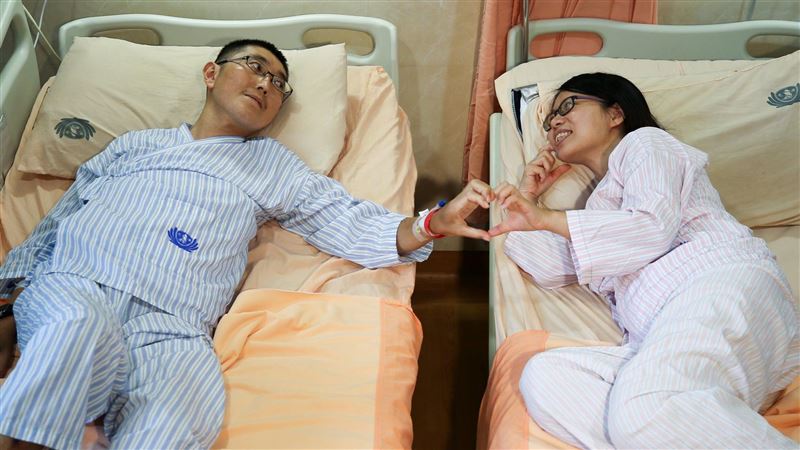 鶼鰈情深！勇妻捐左腎救回醫師丈夫