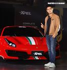 林志穎開跑車出場代言。（記者邱榮吉/攝影）