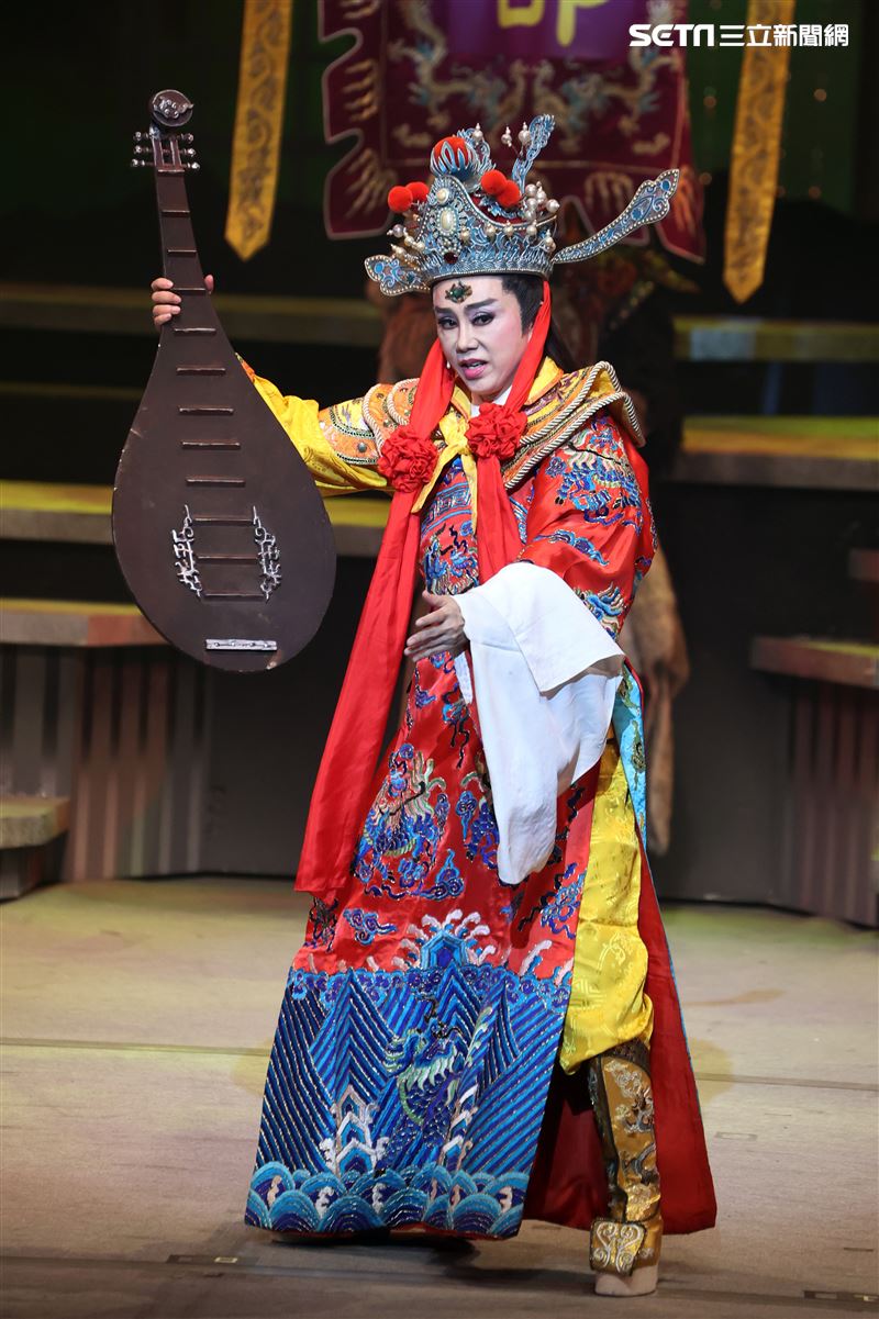 明華園總團「東海鍾離」由孫翠鳳率團彩排。（記者邱榮吉/攝影）